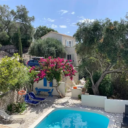 Margarita Paxos - Illa Gaios